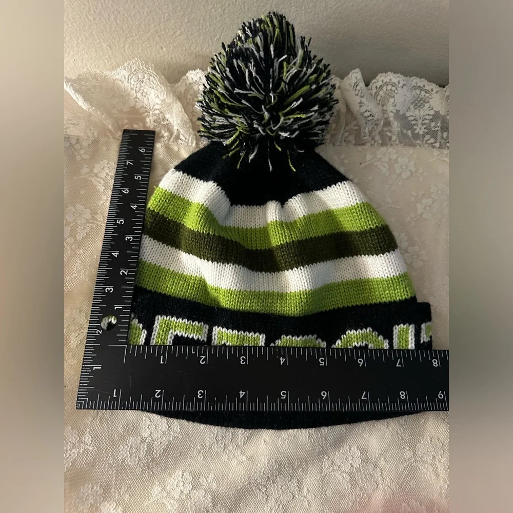 Detroit Pom-Pom Winter Beanie -
